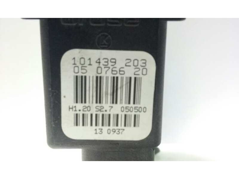 Recambio de motor elevalunas delantero izquierdo para volkswagen golf iv berlina (1j1) highline referencia OEM IAM 104959811C  