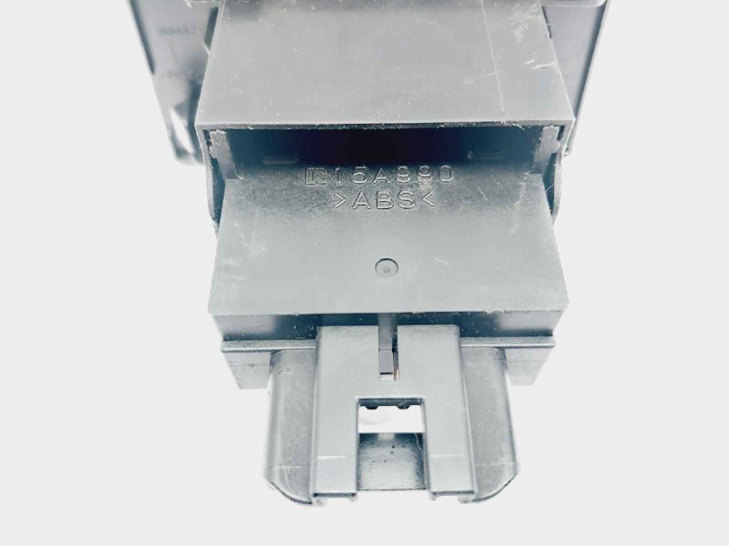 Recambio de mando multifuncion para lexus is200 (ds2/is2) 220d referencia OEM IAM 15A990  