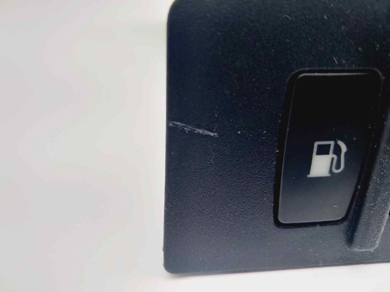 Recambio de mando multifuncion para lexus is200 (ds2/is2) 220d referencia OEM IAM 15A990  