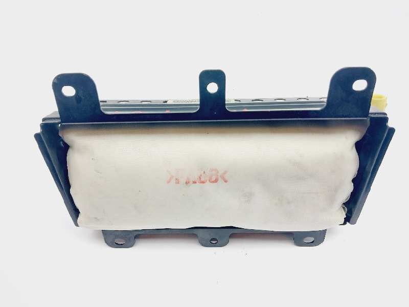 Recambio de airbag delantero derecho para kia carnival ii referencia OEM IAM 845304D000  