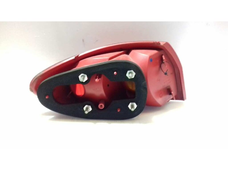 Recambio de piloto trasero derecho para alfa romeo 147 (190) referencia OEM IAM  EXTERIOR 