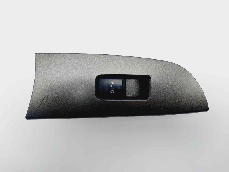 Recambio de mando elevalunas trasero izquierdo para lexus is200 (ds2/is2) 220d referencia OEM IAM 8403053020  