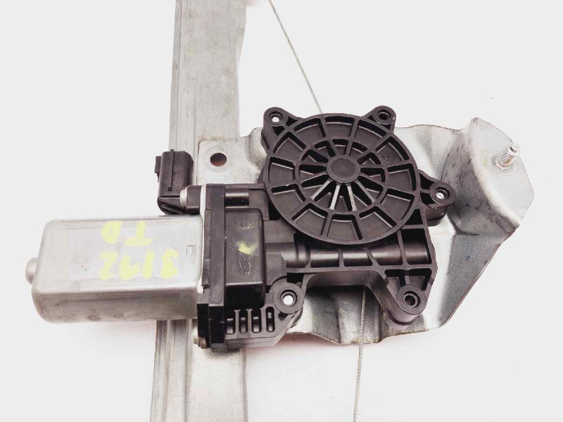 Recambio de elevalunas trasero derecho para renault captur life referencia OEM IAM 807209071R 128001471B 