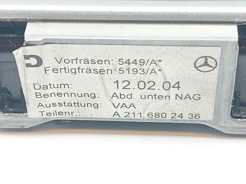 Recambio de guarnecidos palanca cambio para mercedes clase e (w211) berlina referencia OEM IAM A2116802436  