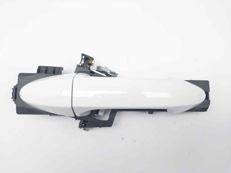 Recambio de maneta exterior delantera derecha para ford fiesta (ccn) titanium referencia OEM IAM 8A61A224A36  