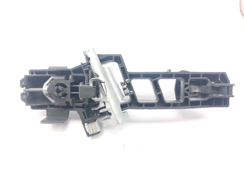 Recambio de maneta exterior delantera derecha para ford fiesta (ccn) titanium referencia OEM IAM 8A61A224A36  