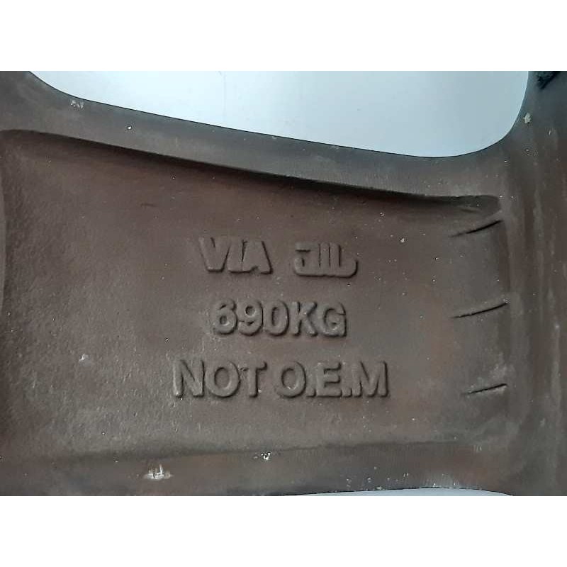 Recambio de llanta para mercedes clase c (w204) berlina c 220 cdi (204.008) referencia OEM IAM MB15509  