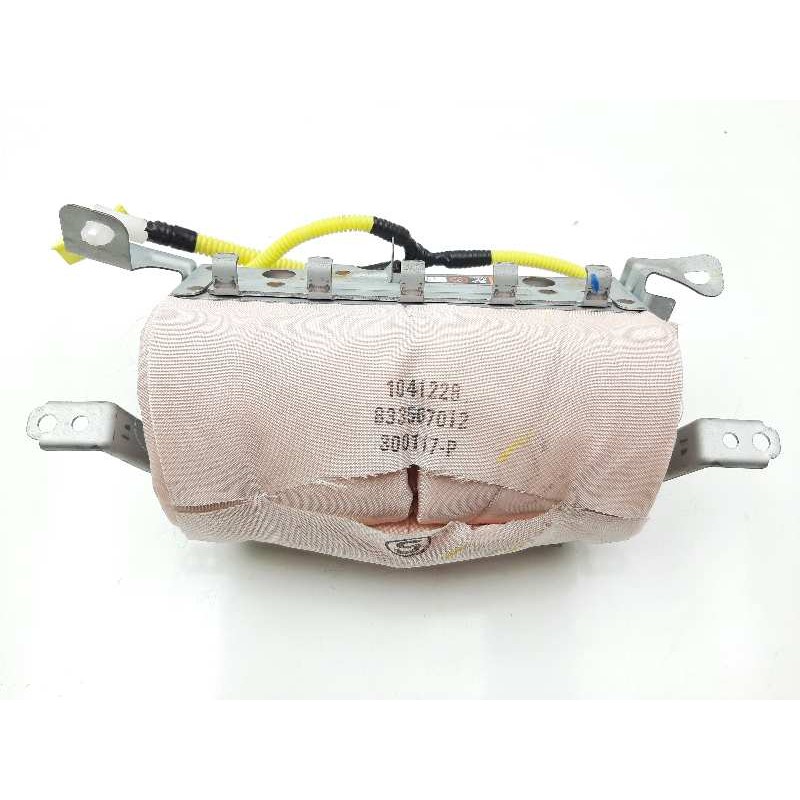 Recambio de airbag delantero derecho para lexus is200 (ds2/is2) 220d referencia OEM IAM 007996717KBB  