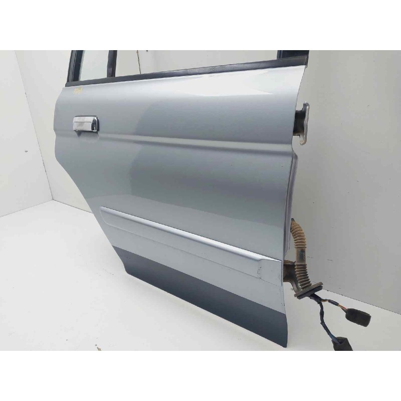 Recambio de puerta trasera derecha para mitsubishi montero sport (k90) 2.5 td gls referencia OEM IAM MR981912  