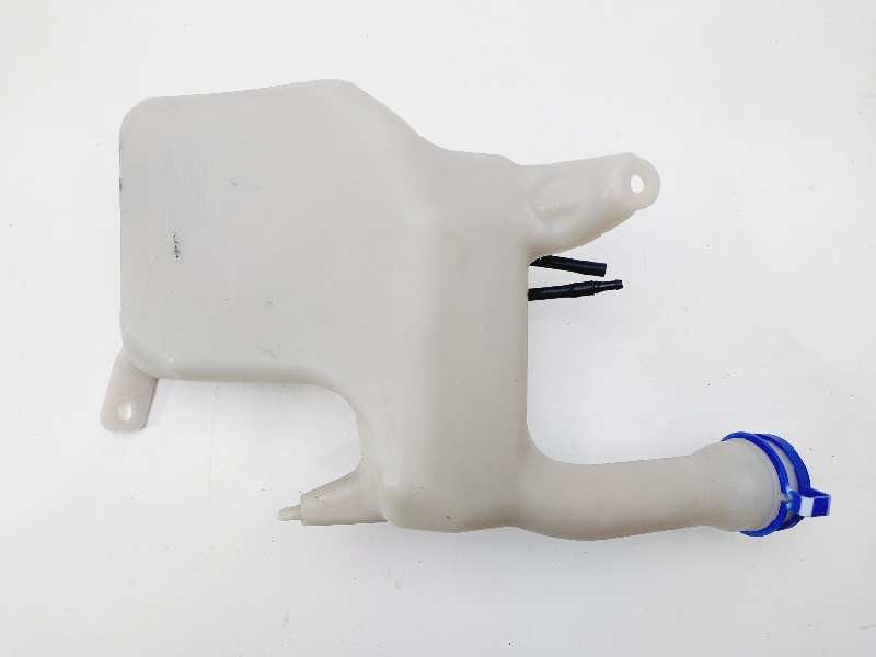 Recambio de deposito limpia para ford ka+ ultimate referencia OEM IAM E4B517B613BAO  