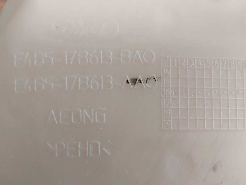 Recambio de deposito limpia para ford ka+ ultimate referencia OEM IAM E4B517B613BAO  