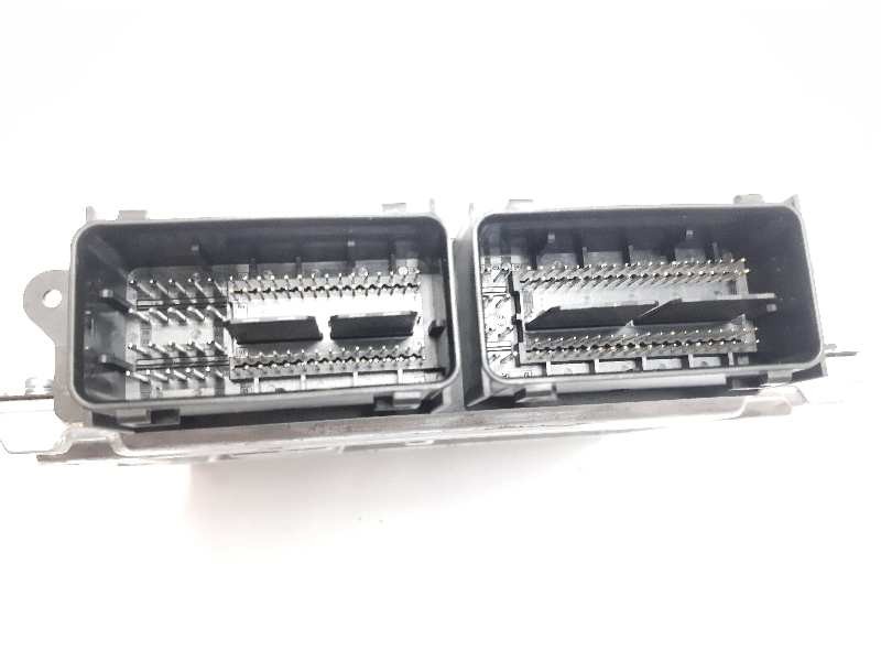 Recambio de centralita motor uce para volvo v40 momentum referencia OEM IAM 31452623 0000279374 