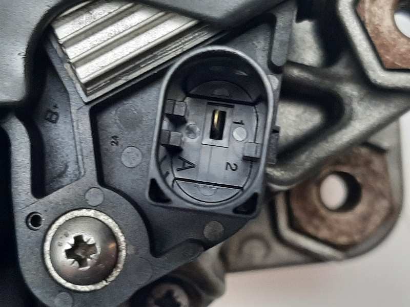 Recambio de alternador para volvo v40 momentum referencia OEM IAM 31419101  