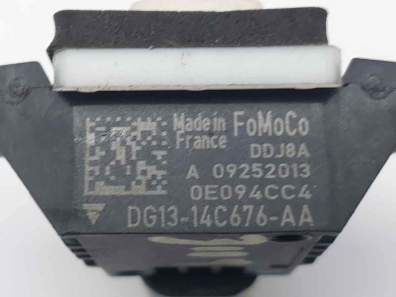 Recambio de sensor para ford fiesta (ccn) titanium referencia OEM IAM DG1314C676AA  