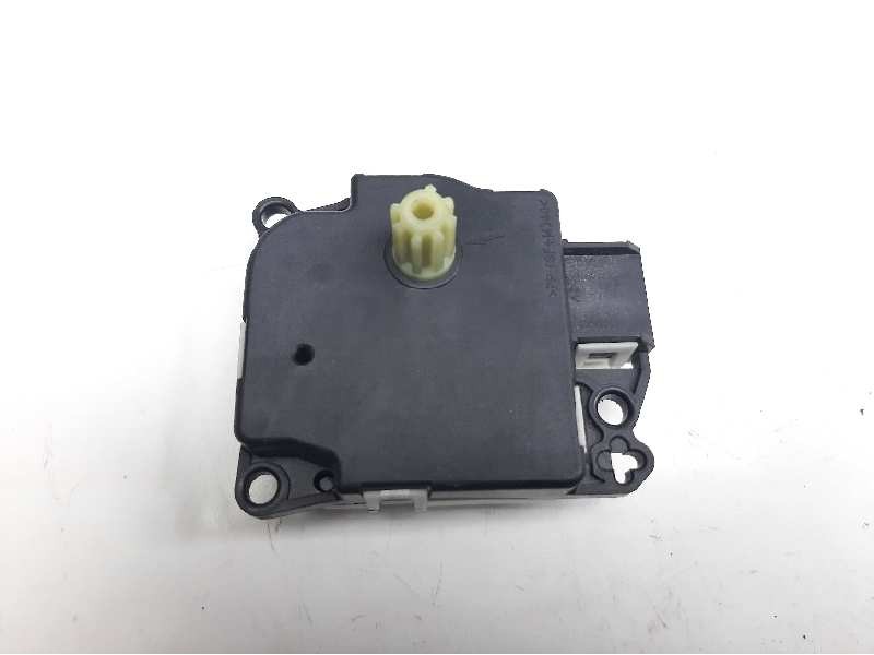 Recambio de motor apertura trampillas climatizador para ford b-max titanium referencia OEM IAM AV1119E616  