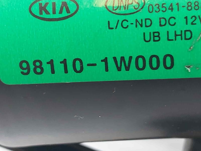 Recambio de motor limpia delantero para kia rio concept referencia OEM IAM 981101W000  