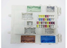 Recambio de caja reles / fusibles para ford focus lim. trend referencia OEM IAM EM5T14014GLB  