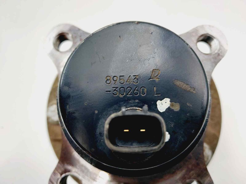 Recambio de buje para lexus is200 (ds2/is2) 220d referencia OEM IAM 8954330260  