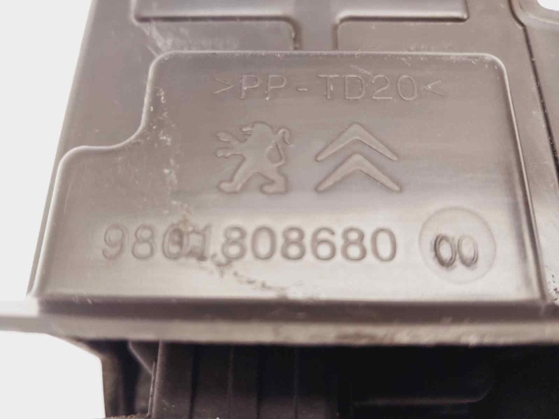 Recambio de caja precalentamiento para citroen c3 live edition referencia OEM IAM 967708738000 9801808680 