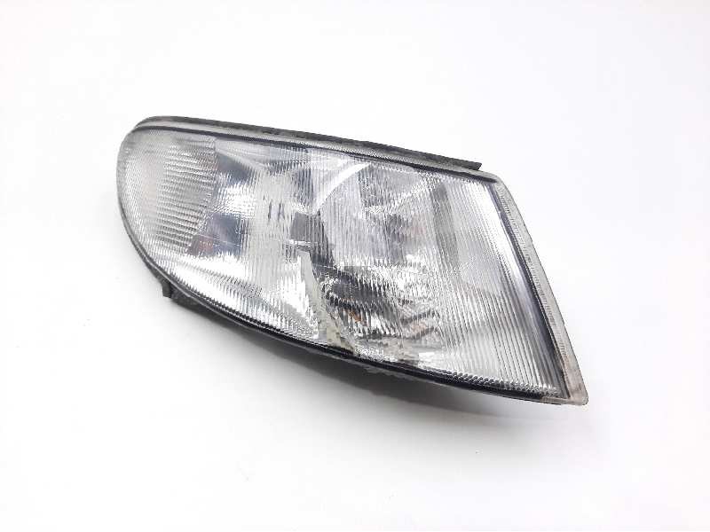 Recambio de piloto delantero derecho para saab 9-3 berlina referencia OEM IAM   