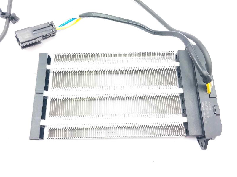 Recambio de resistencia calefaccion para ford fiesta (ccn) titanium referencia OEM IAM VP8E2H18K46300 1537539 