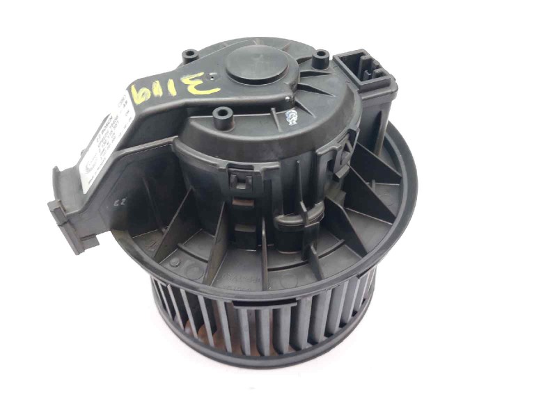 Recambio de motor calefaccion para ford fiesta (ccn) titanium referencia OEM IAM VP8E2H18456 0130115551 1790329