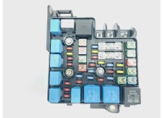 Recambio de caja reles / fusibles para kia cee´d active referencia OEM IAM 919501H030  