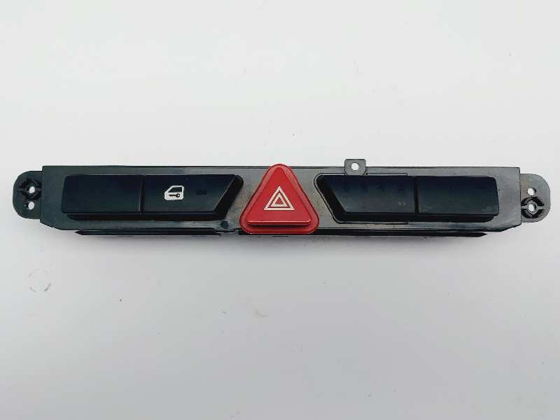 Recambio de warning para kia cee´d active referencia OEM IAM 937001H000 937001H010 202006302
