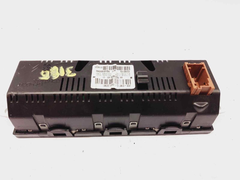 Recambio de pantalla multifuncion para citroen c3 live edition referencia OEM IAM 98107406XT  