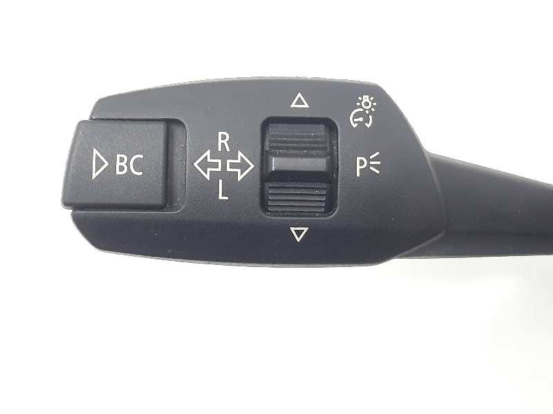 Recambio de mando multifuncion para bmw serie 3 berlina (e90) 325i referencia OEM IAM 696267003 01108100 01208100