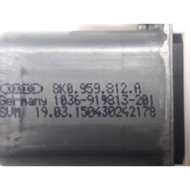 Recambio de motor elevalunas trasero derecho para audi q5 (8r) 2.0 tdi quattro (140kw) referencia OEM IAM 8K0959812A  