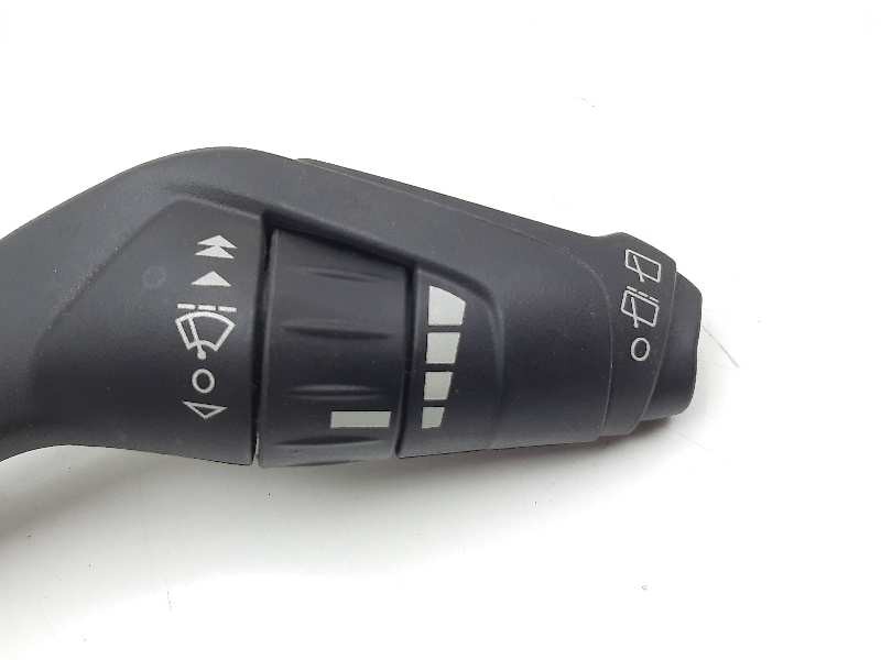 Recambio de mando limpia para ford c-max trend referencia OEM IAM AV6T17A553AC  