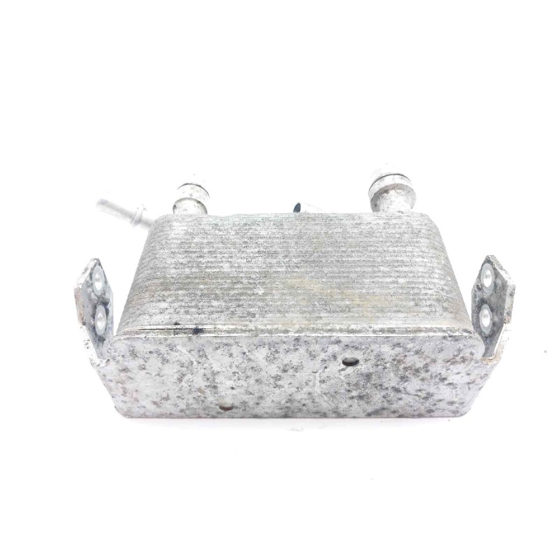 Recambio de enfriador aceite motor para land rover range rover sport v8 td hse referencia OEM IAM UBC500101  