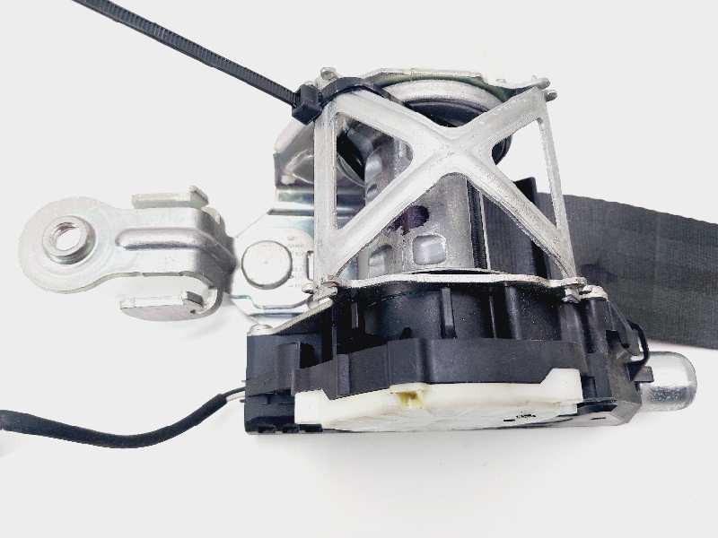 Recambio de cinturon seguridad delantero derecho para renault clio iii privilege referencia OEM IAM 33056054D 8200683926 