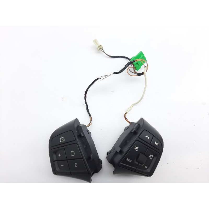 Recambio de volante para volvo v40 momentum referencia OEM IAM 31332911 31334455 31334462