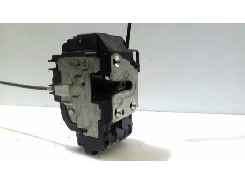 Recambio de cerradura puerta delantera derecha para nissan micra (k12e) acenta referencia OEM IAM 80500AX111 3904C 