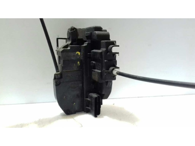 Recambio de cerradura puerta delantera derecha para nissan micra (k12e) acenta referencia OEM IAM 80500AX111 3904C 