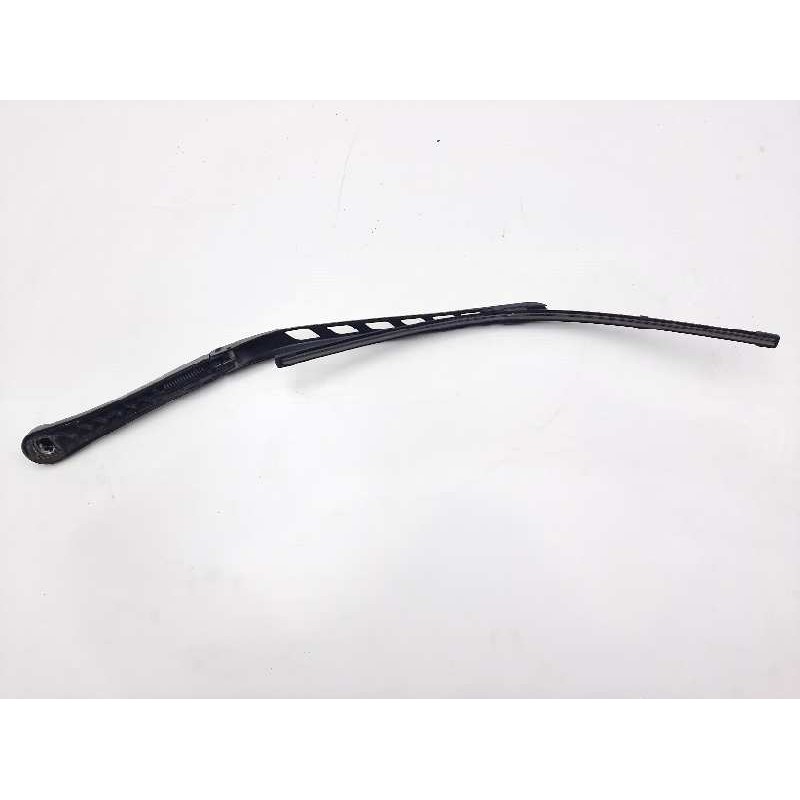 Recambio de brazo limpia delantero izquierdo para bmw serie 5 berlina (e60) 530d referencia OEM IAM 6161703599  