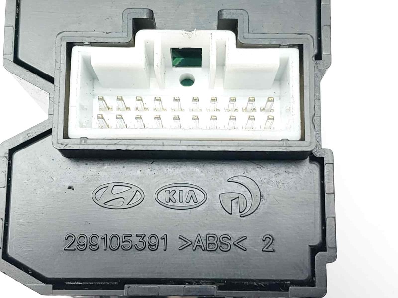 Recambio de interruptor para kia rio concept referencia OEM IAM 299105390  
