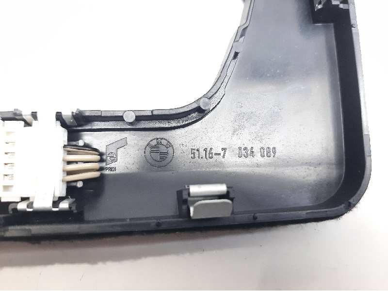 Recambio de guarnecidos palanca cambio para bmw serie 5 berlina (e60) 530d referencia OEM IAM 703408901 90120431 51167034089