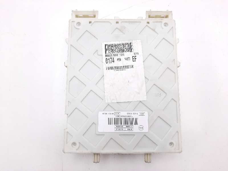 Recambio de caja reles / fusibles para ford c-max trend referencia OEM IAM AV6N14A073  