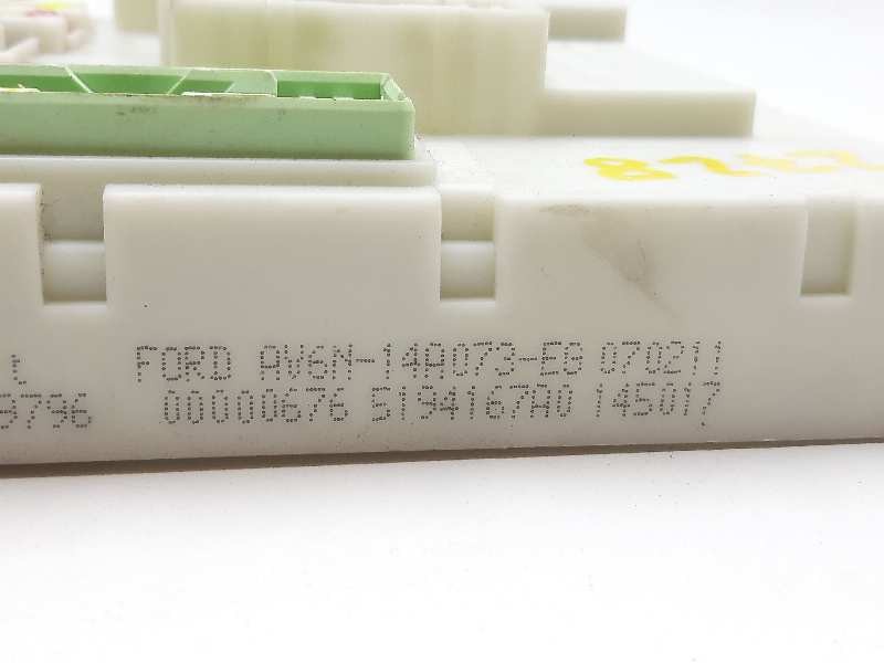 Recambio de caja reles / fusibles para ford c-max trend referencia OEM IAM AV6N14A073  