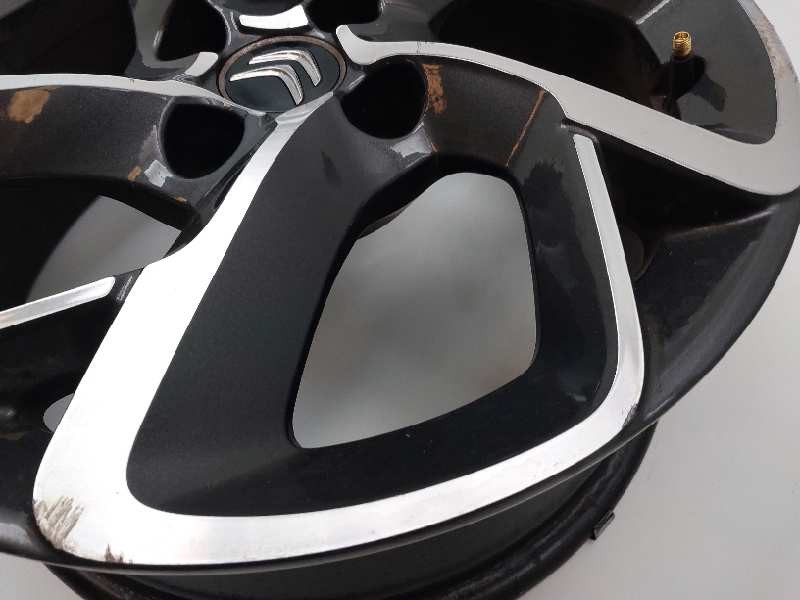 Recambio de llanta para citroen c-elysée seduction referencia OEM IAM 9815781477  