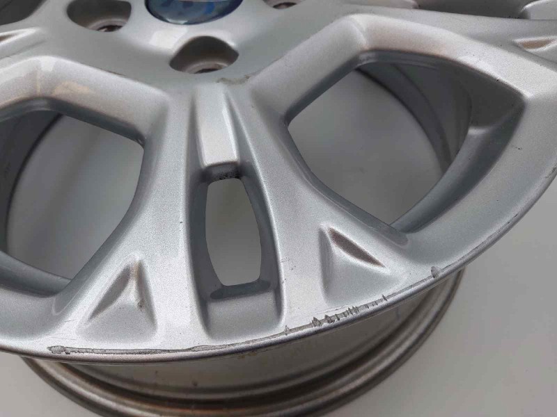 Recambio de llanta para ford fiesta (ccn) trend referencia OEM IAM C1BC1007A1B  