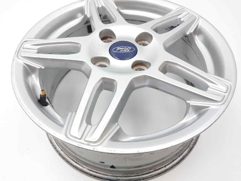 Recambio de llanta para ford fiesta (ccn) titanium referencia OEM IAM C1BC1007BB  