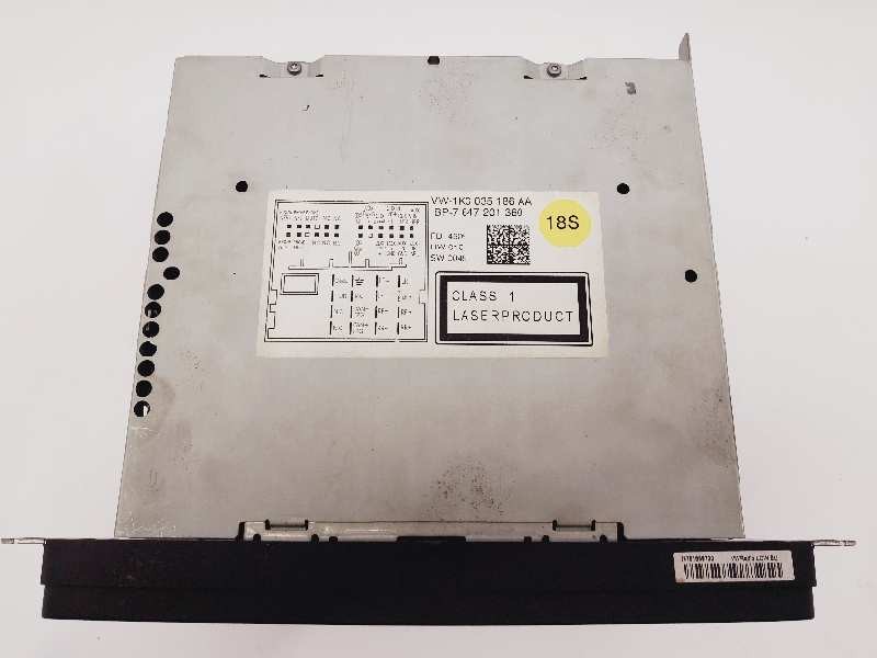 Recambio de sistema audio / cd para volkswagen passat berlina (3c2) 2.0 tdi referencia OEM IAM 1K0035186AA  