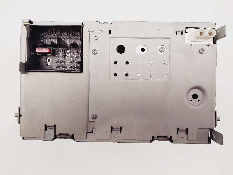 Recambio de sistema audio / cd para volkswagen passat berlina (3c2) 2.0 tdi referencia OEM IAM 1K0035186AA  