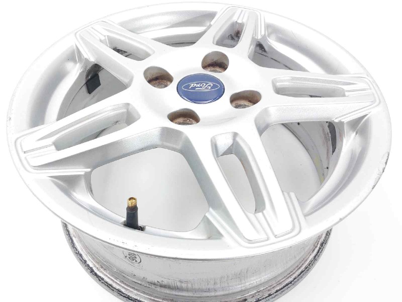 Recambio de llanta para ford fiesta (ccn) titanium referencia OEM IAM C1BC1007BB  