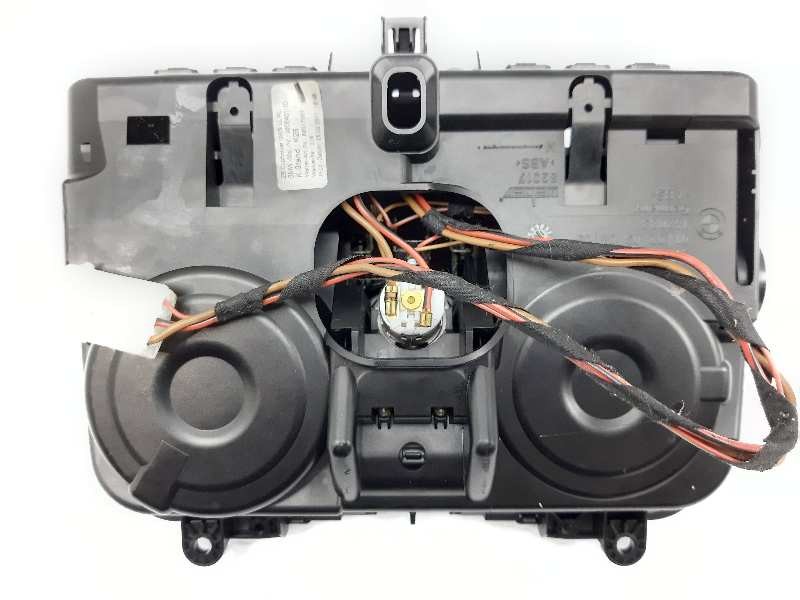 Recambio de cenicero para bmw serie 5 lim. (f10) 525d referencia OEM IAM 920640110  
