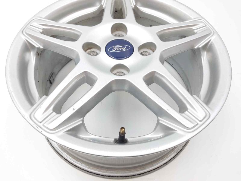 Recambio de llanta para ford fiesta (ccn) titanium referencia OEM IAM C1BC1007BB  
